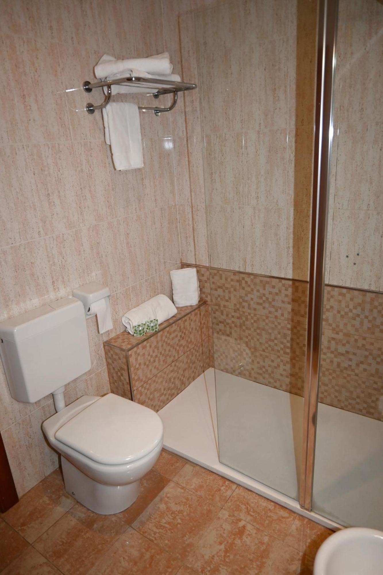Hotel Del Sol Мотия дел Паланкар Екстериор снимка