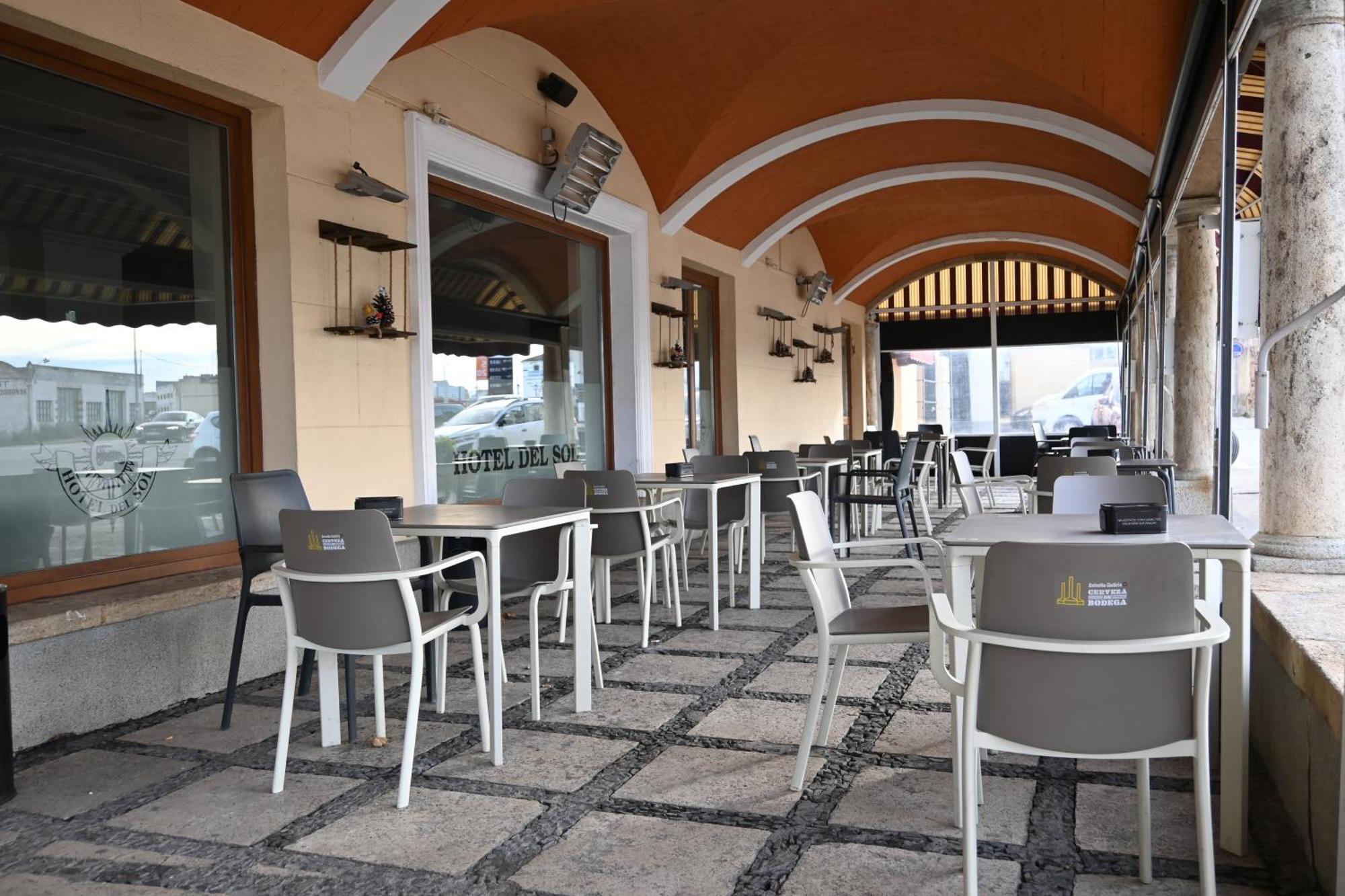 Hotel Del Sol Мотия дел Паланкар Екстериор снимка