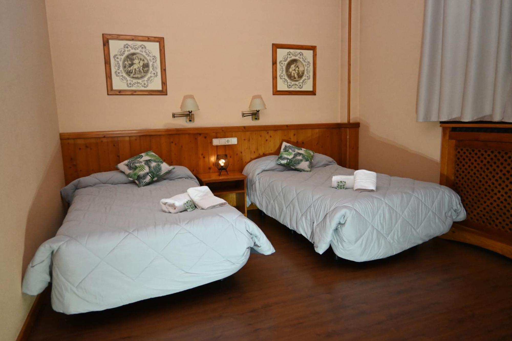 Hotel Del Sol Мотия дел Паланкар Екстериор снимка
