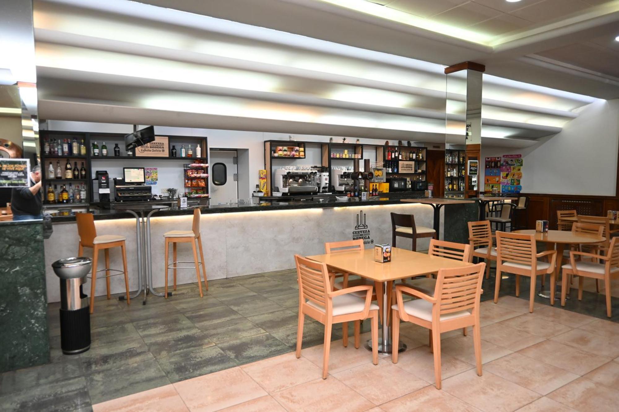 Hotel Del Sol Мотия дел Паланкар Екстериор снимка