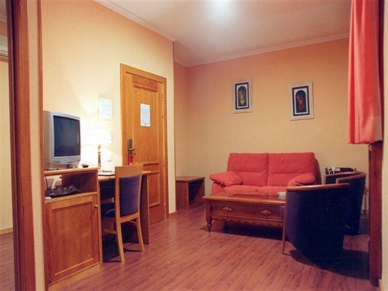 Hotel Del Sol Мотия дел Паланкар Екстериор снимка