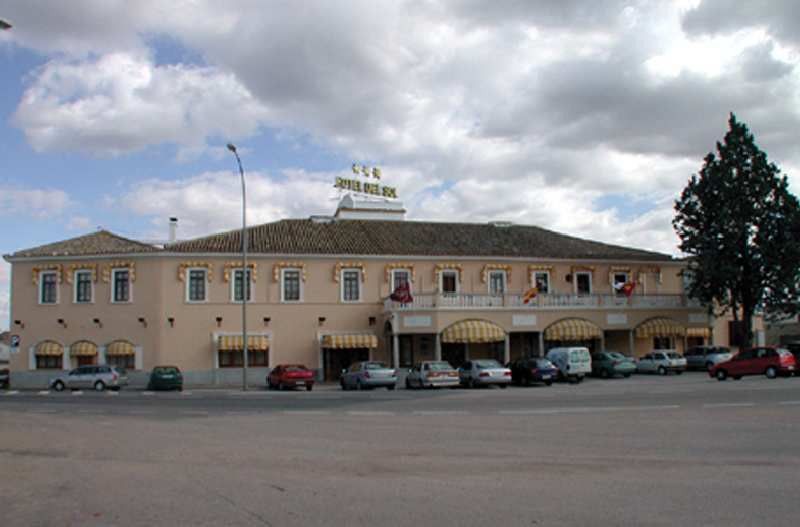 Hotel Del Sol Мотия дел Паланкар Екстериор снимка